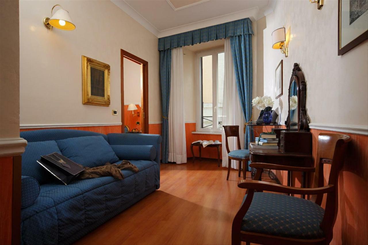 Hotel Portoghesi Rome Exterior photo